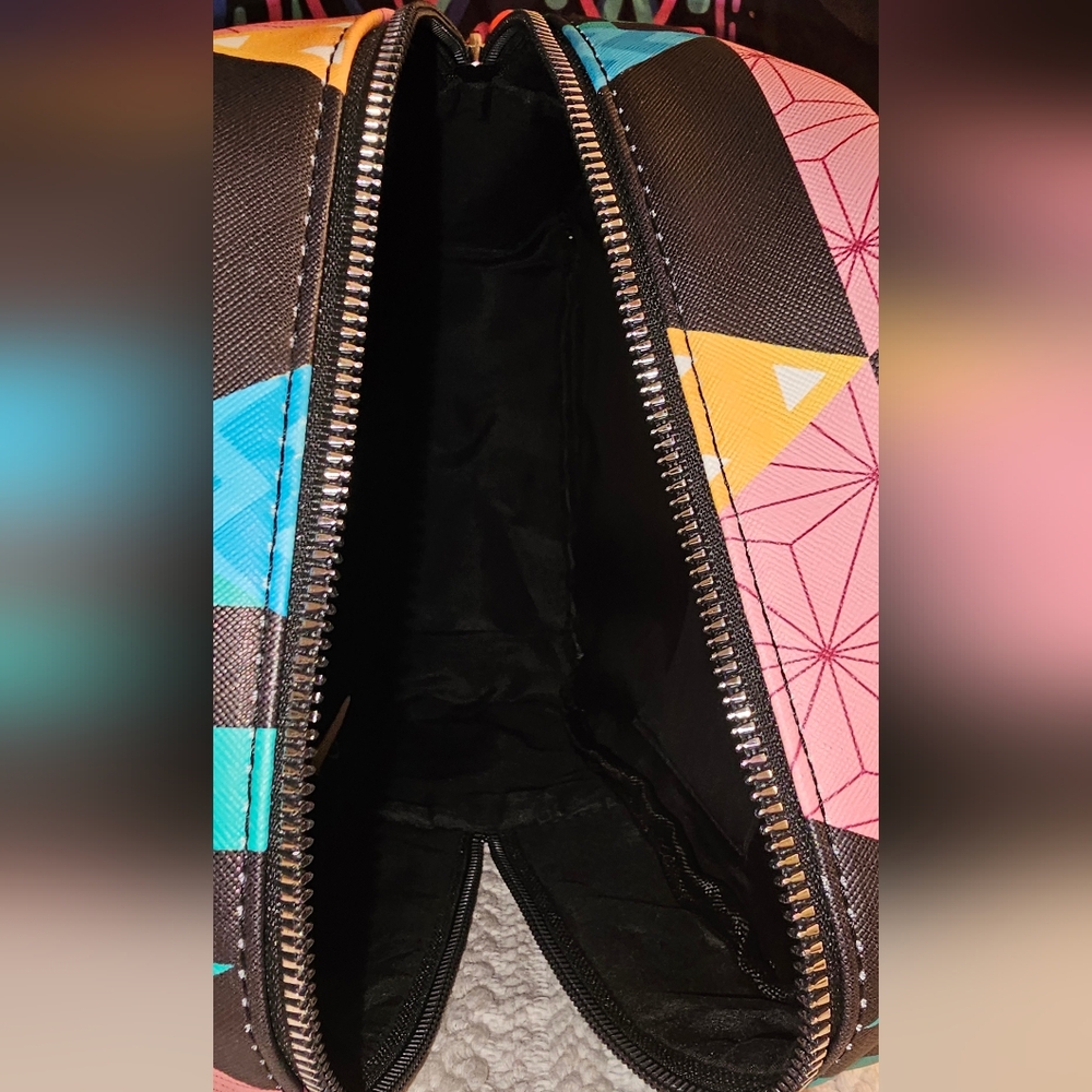 Demon Slayer: Kimetsu no Yaiba Mini Backpack - Picture 9 of 12